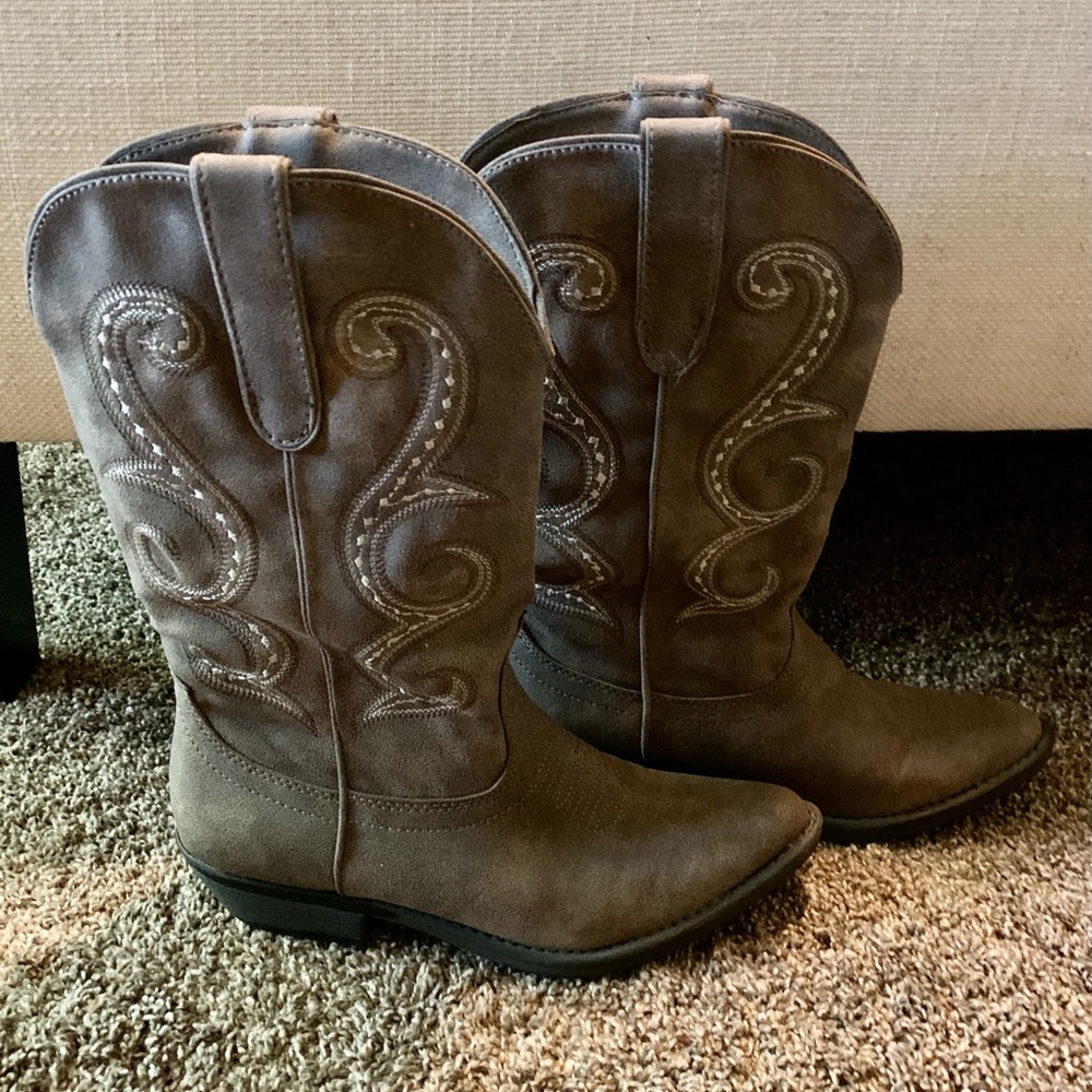 American Rag Cowboy Boots, Size 6.5